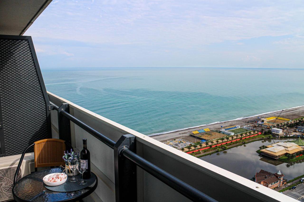 Orbi Batumi City Beach View Hotel Ngoại thất bức ảnh
