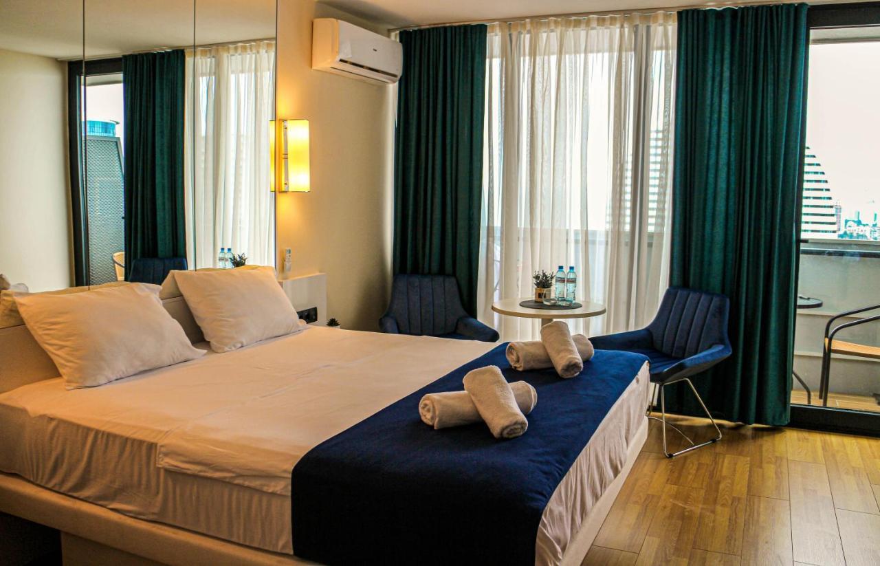Orbi Batumi City Beach View Hotel Ngoại thất bức ảnh