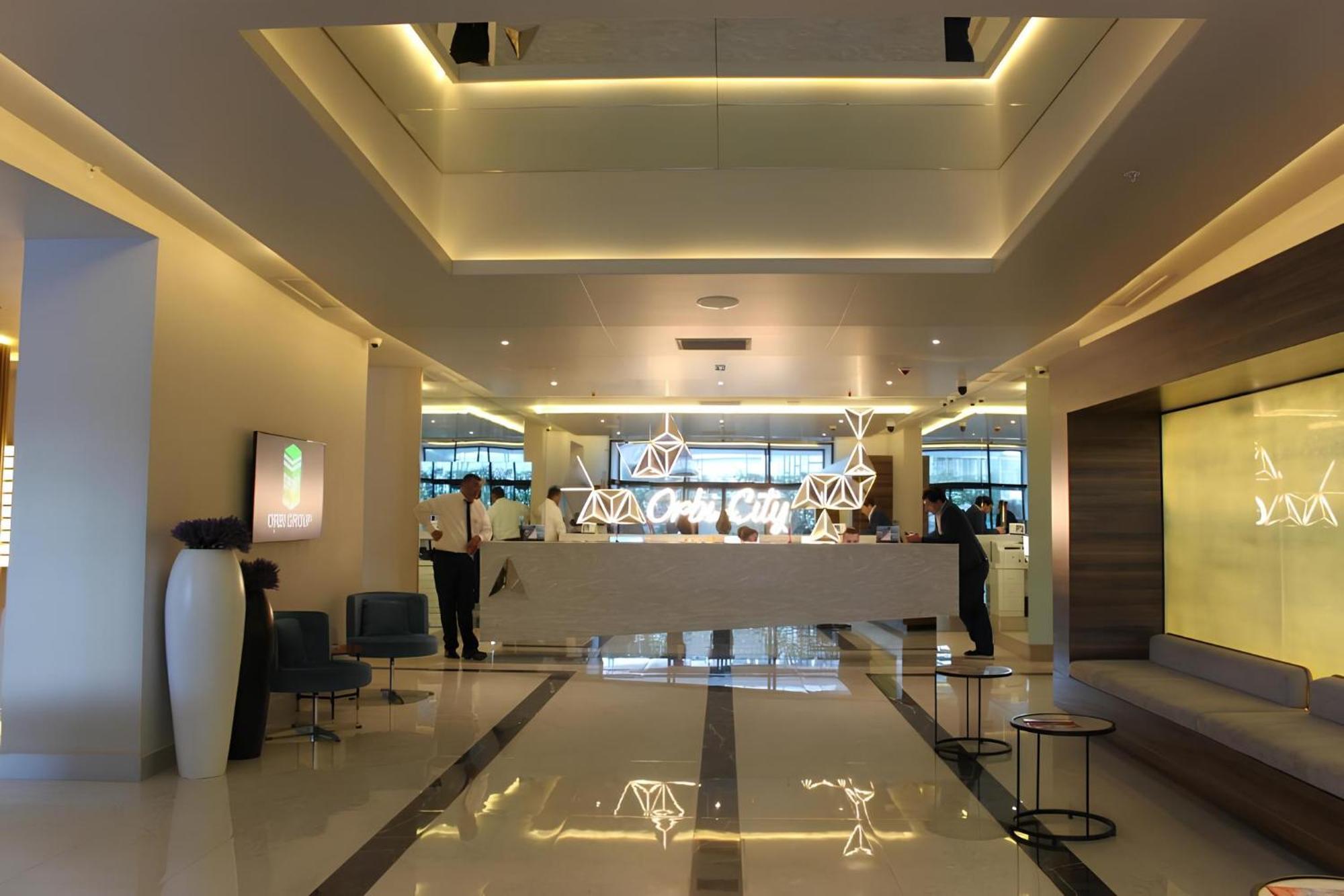 Orbi Batumi City Beach View Hotel Ngoại thất bức ảnh
