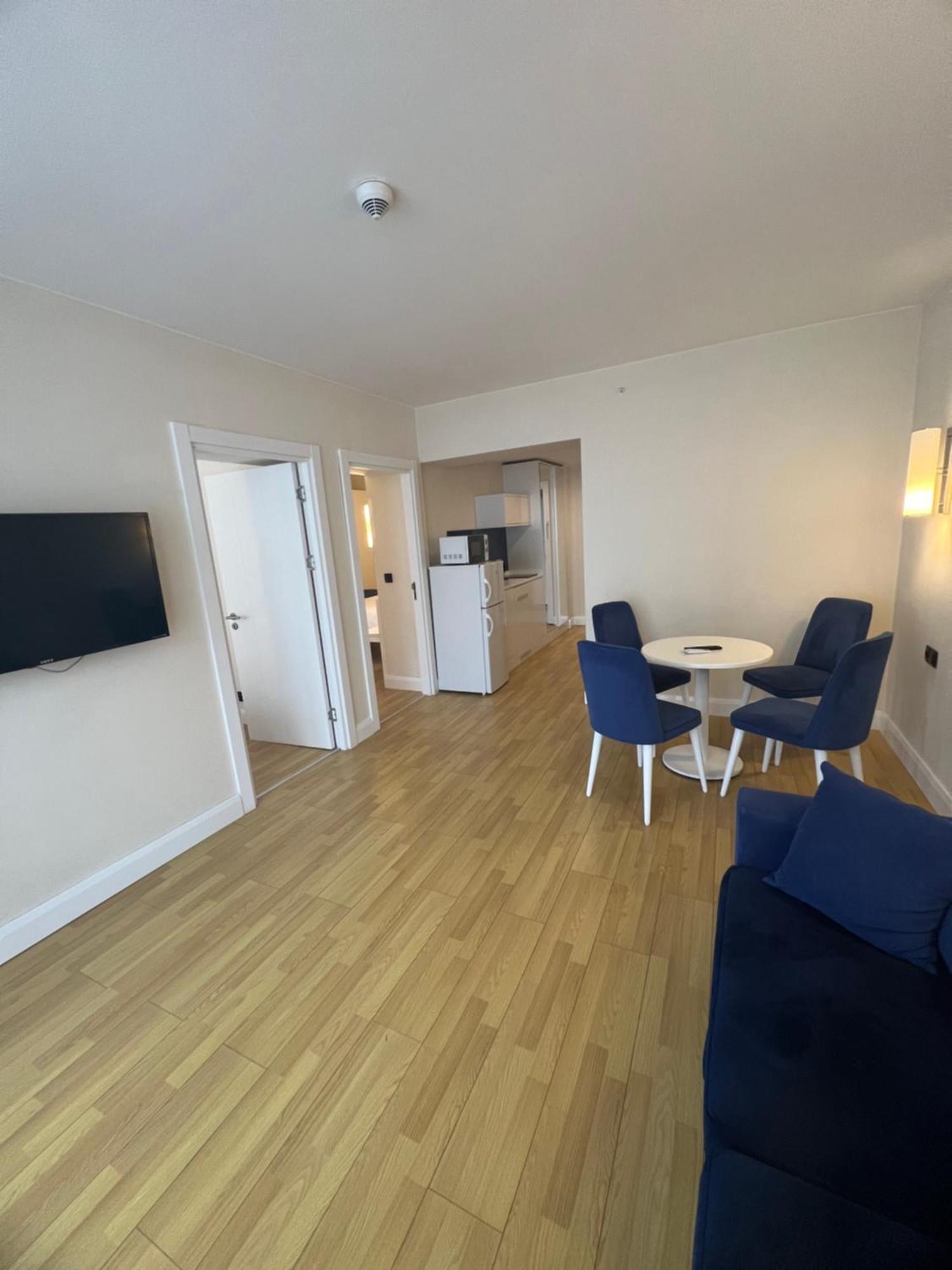 Orbi Batumi City Beach View Hotel Ngoại thất bức ảnh