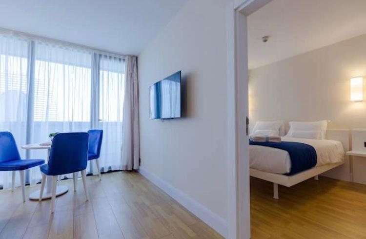 Orbi Batumi City Beach View Hotel Ngoại thất bức ảnh